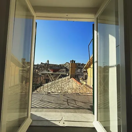 La Mansarda Al Porto Di Genua